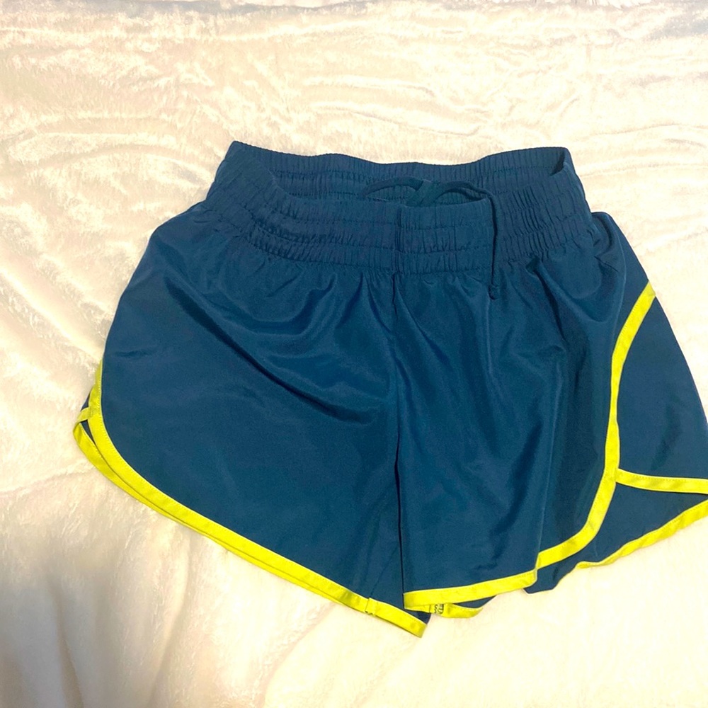 Athletic Works shorts-2 pack- small
